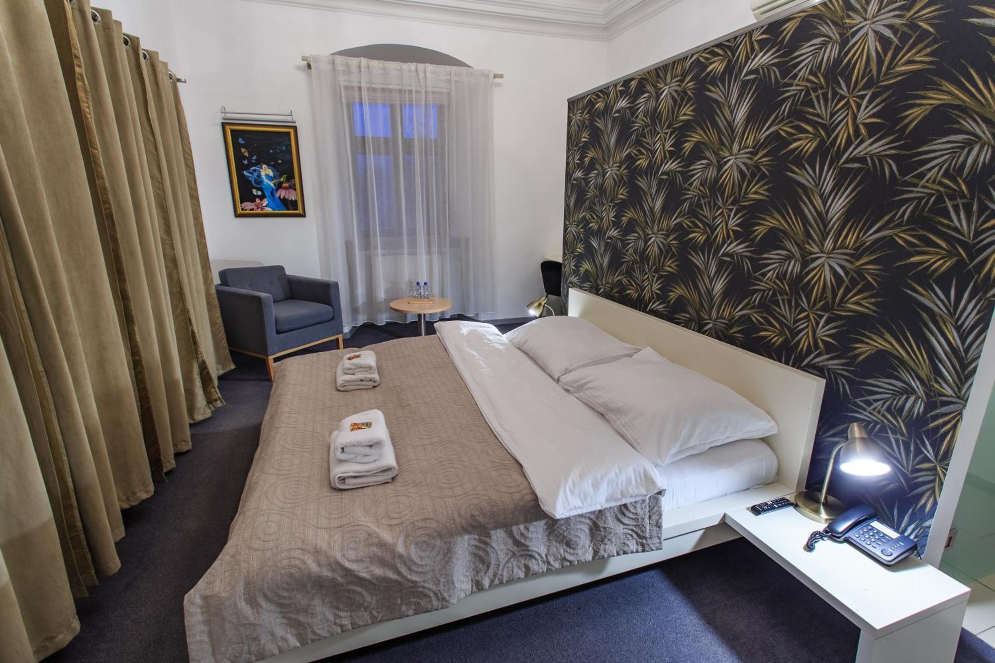 Hotel Villa Necas Zilina Exterior photo